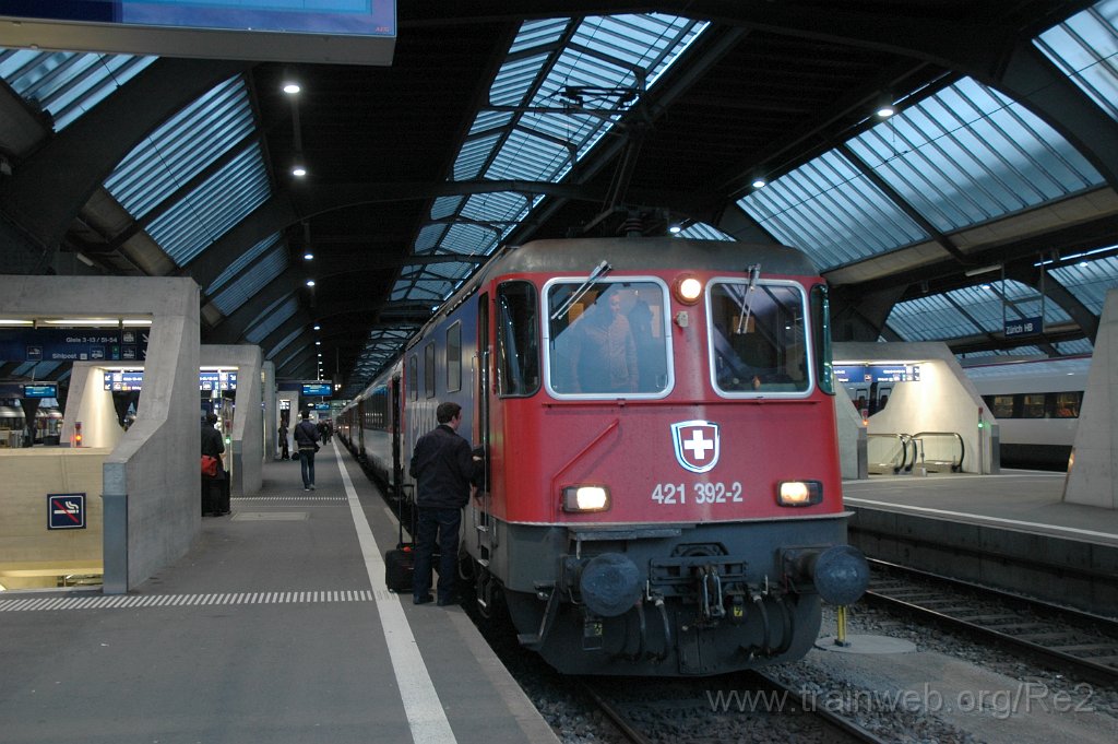 3040-0008-280214.jpg - SBBC Re 421.392-2 (Re 91 85 4 421 392-2 CH-SBBC) / Zürich HB 28.2.2014