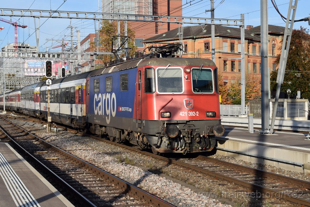 5781-0046-251019.jpg - SBBC Re 421.392-2 (Re 91 85 4 421 392-2 CH-SBBC) / Winterthur 25.10.2019