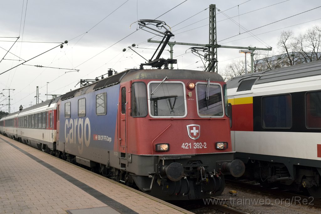 5838-0039-010220.jpg - SBBC Re 421.392-2 (Re 91 85 4 421 392-2 CH-SBBC) / Singen (Htw) 1.2.2020