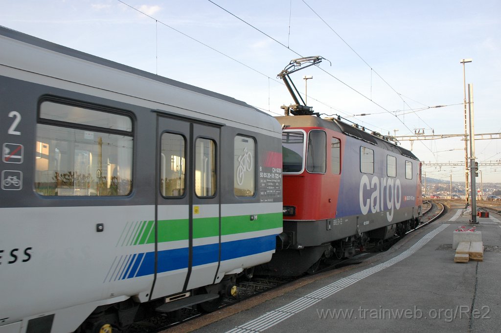 3036-0032-250214.jpg - SBBC Re 421.393-0 (Re 91 85 4 421 393-0 CH-SBBC) / Rapperswil 25.2.2014