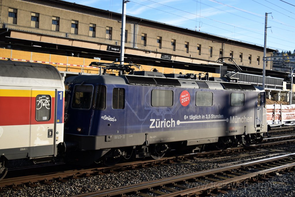 7192-0038-271020.jpg - SBBC Re 421.394-8 ''Zürich-München 2021'' (Re 91 85 4 421 394-8 CH-SBBC) / St.Gallen (Burgstrasse) 27.10.2020