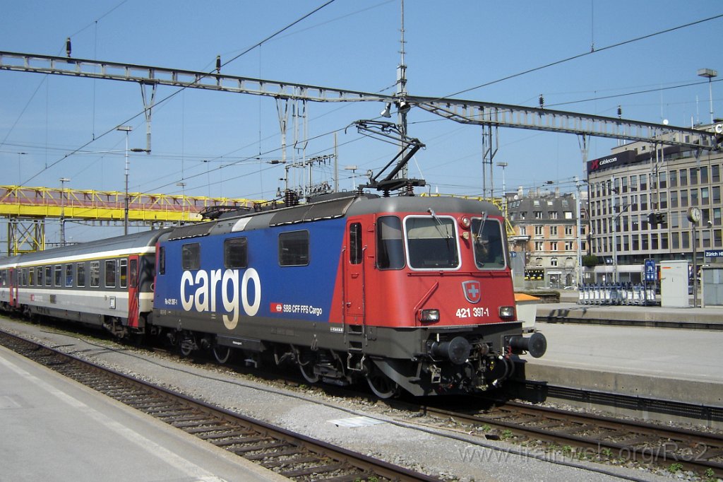 1024-0029-020405.jpg - SBBC Re 421.397-1 / Zürich HB 2.4.2005