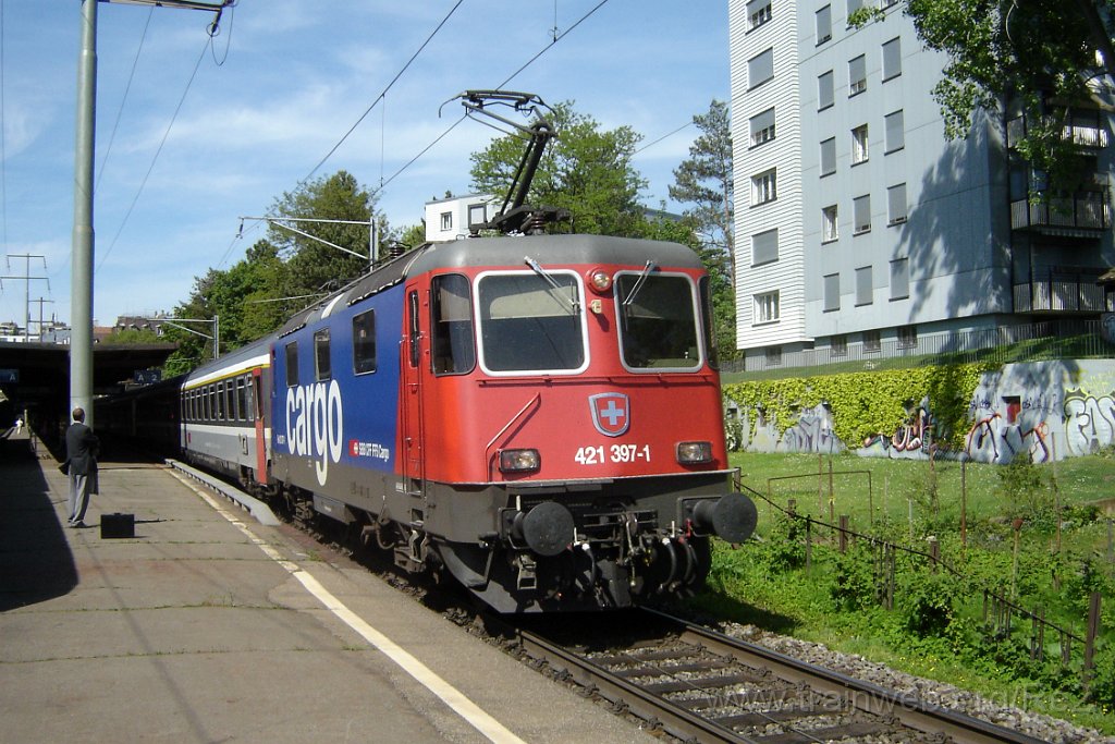 1048-0026-200505.jpg - SBBC Re 421.397-1 / Zürich-Wipkingen 20.5.2005