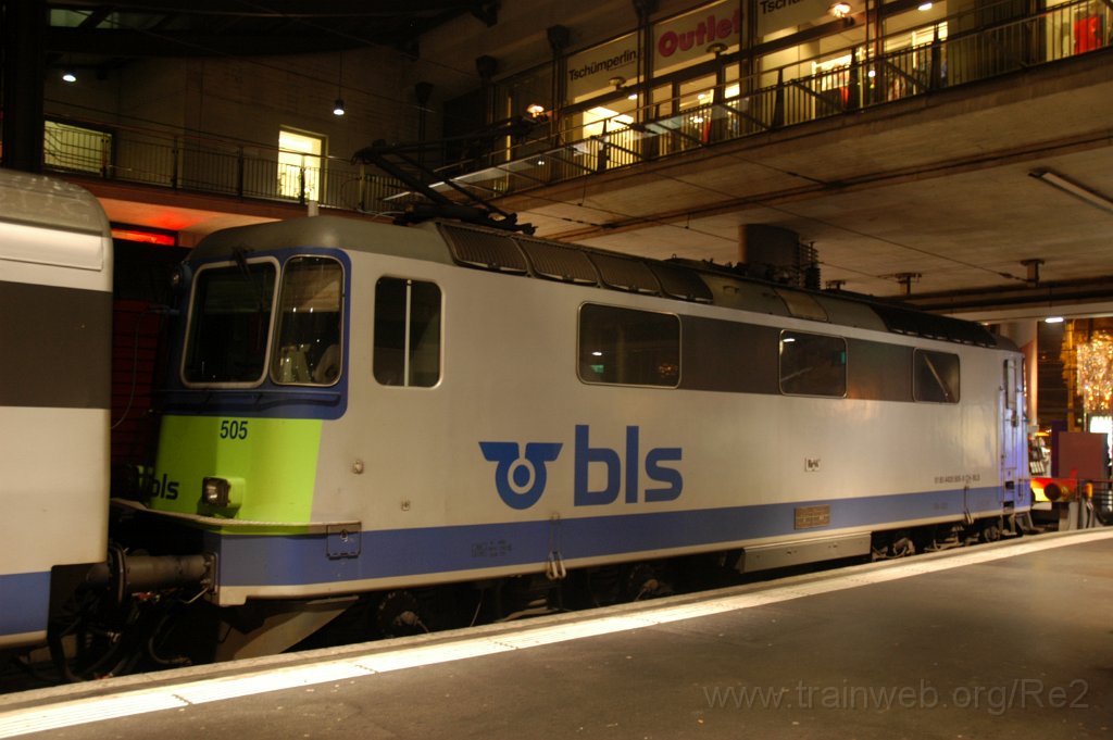 3392-0017-141114.jpg - BLS Re 420.505-0 / Luzern 14.11.2014