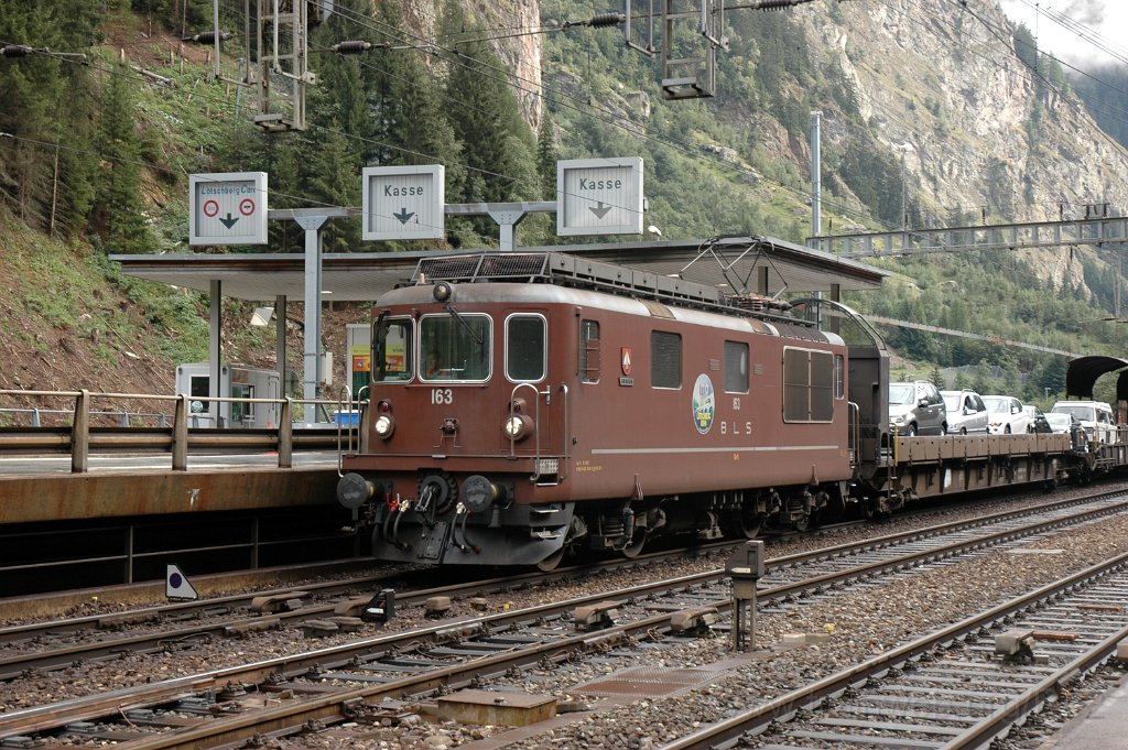 2946-0025-080913.jpg - BLS Re 4/4 163 "Grenchen" / Goppenstein 8.9.2013