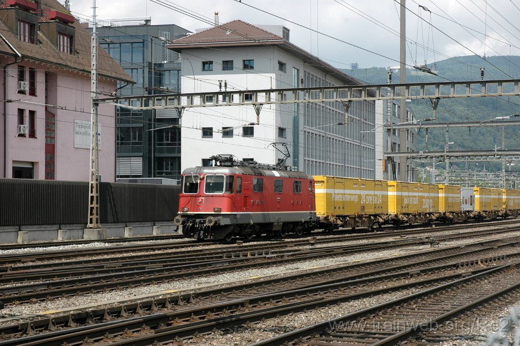 3605-0016-190615.jpg - SBB-CFF Re 4/4'' 11311 / Olten (Fachhochschule Nordwestschweiz) 19.6.2015