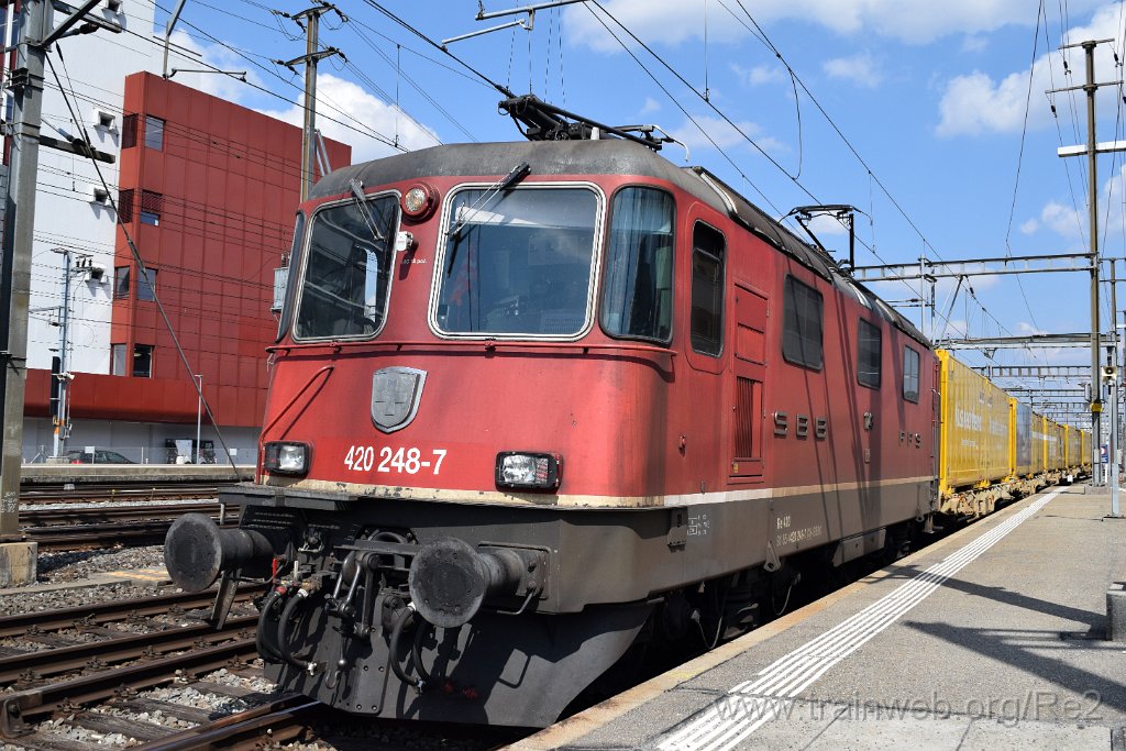 7354-0049-200421.jpg - SBBC Re 4/4'' 11248 (Re 420.248-7)  (Re 91 85 4 420 248-7 CH-SBBC) / Aarau 20.4.2021