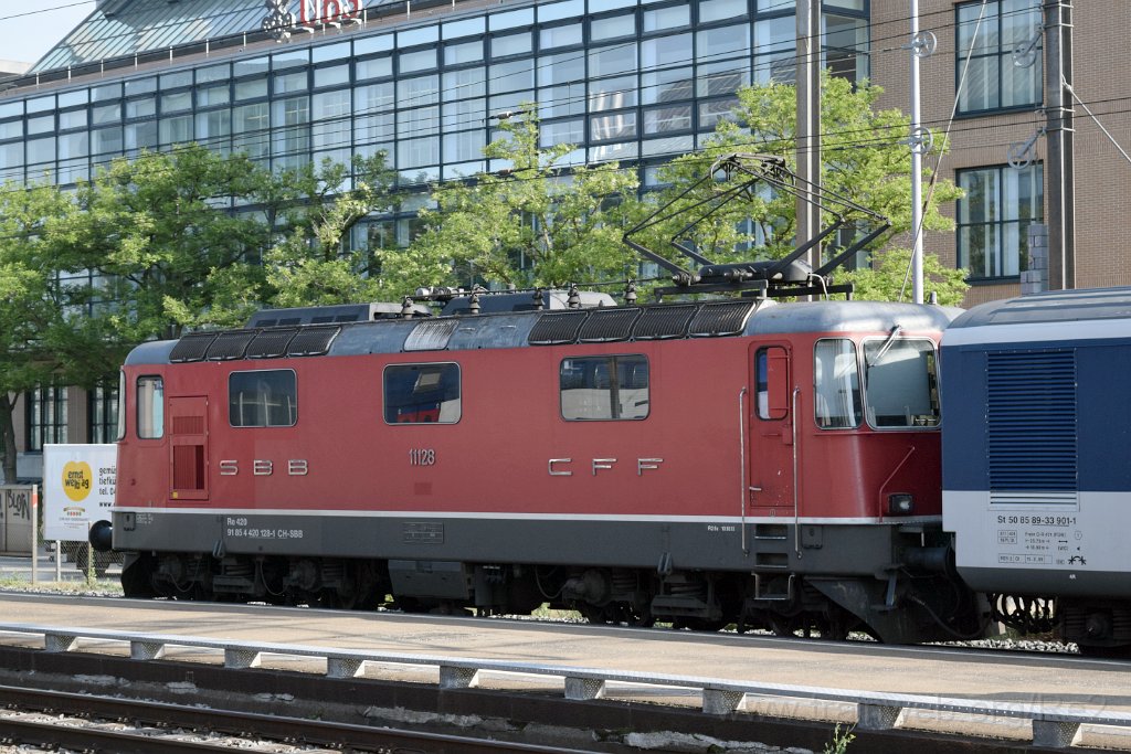 3910-0004-180516.jpg - Re 4/4" 11128 (Re 420.128-1)  / Zürich-Altstetten 18.5.2016