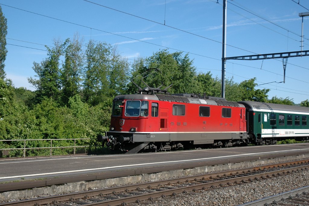 2401-0048-170512.jpg - Re 4/4" 11112 / Dietikon 17.5.2012