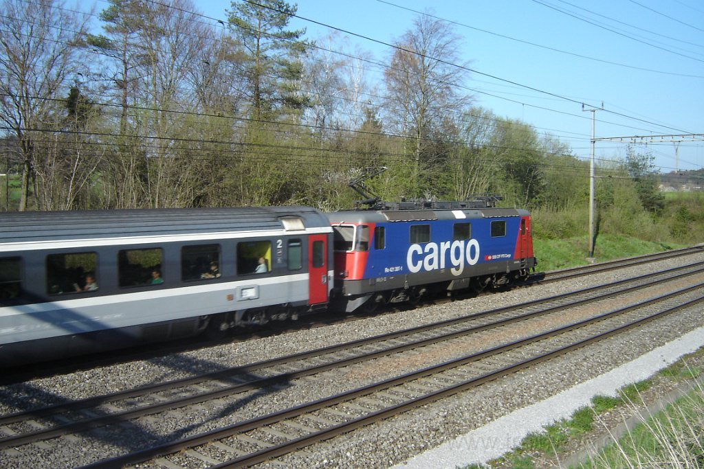 1035-0013-220405.jpg - Re 421.397-1 / Effretikon (Hürlistein) 22.4.2005