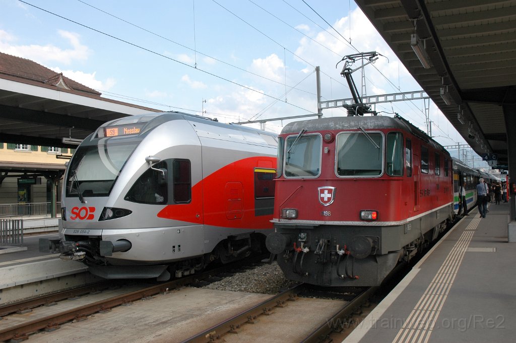 2932-0039-310813.jpg - Re 4/4" 11198 + SOB RABe 526.054-2 / Wattwil 31.8.2013