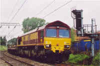 66012.jpg (133321 bytes)