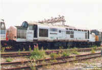 37227.jpg (166863 bytes)