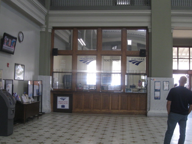 6880 Mardi Gras painted
        wall color 