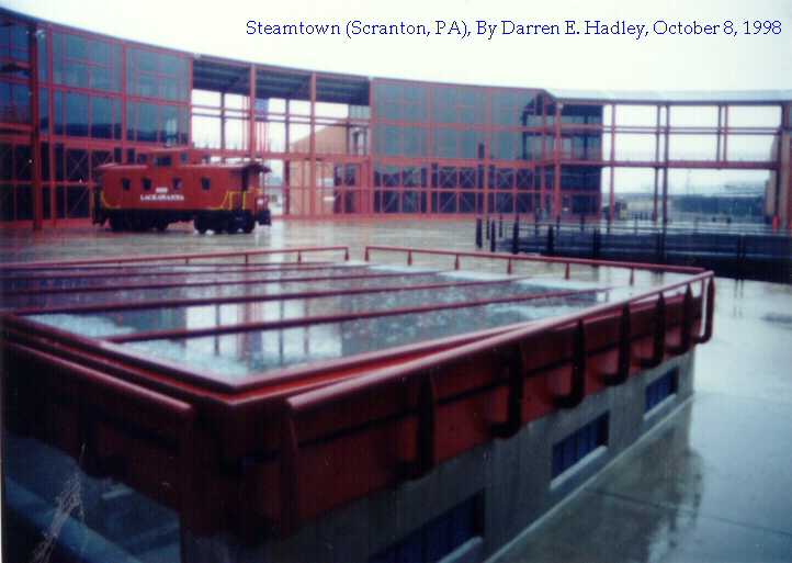 Steamtown - Lackawanna Caboose #889