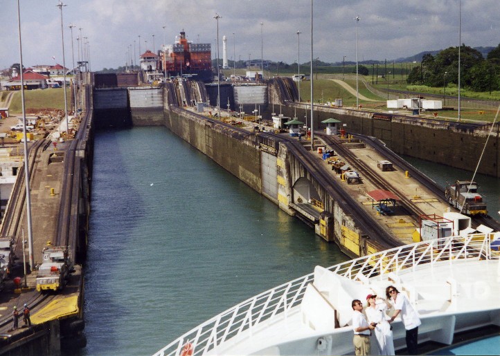 Panama Canal - Engine #47