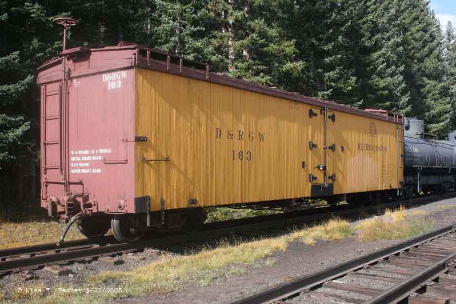 Cumbres & Toltec Scenic Railroad - D&RGW #163 Refrigerator Car (40')