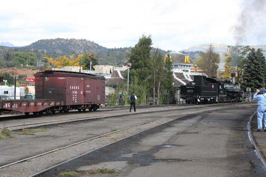 Durango & Silverton - Engine #472 & Box Car #3745