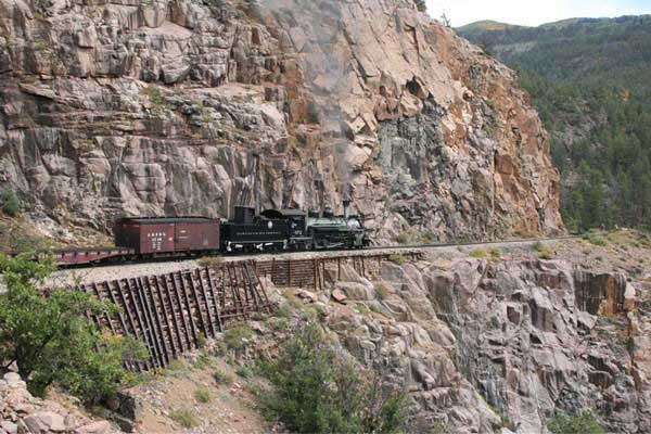 Durango & Silverton - Horseshoe Curve / High Line