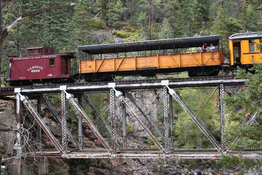 Durango & Silverton - Caboose #0500 & Gondola #402
