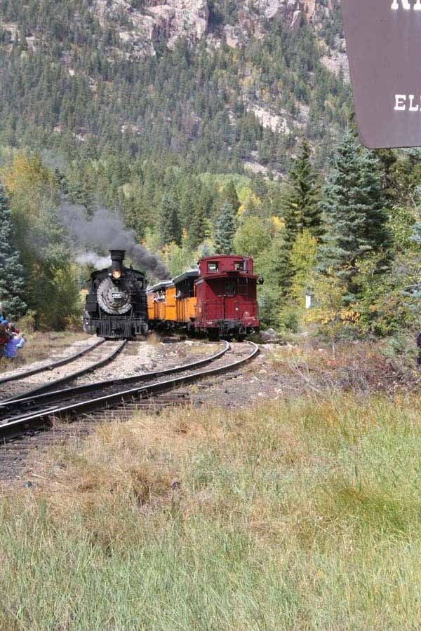 Durango & Silverton - Engine #482 heading back to Durango