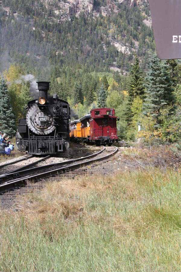 Durango & Silverton - Engine #482 heading back to Durango