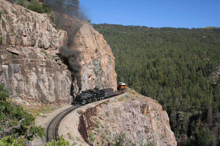 Durango & Silverton - Horseshoe Curve / High Line