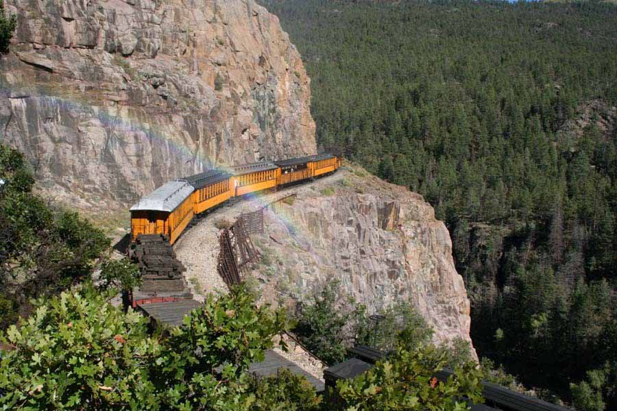Durango & Silverton - Horseshoe Curve / High Line
