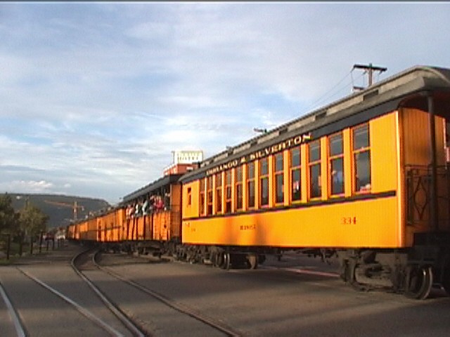 Coach #334 (Hermosa)