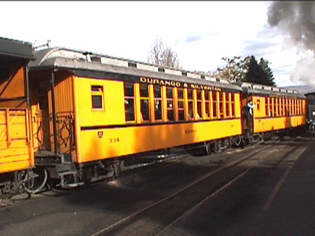 Coach #334 (Hermosa)