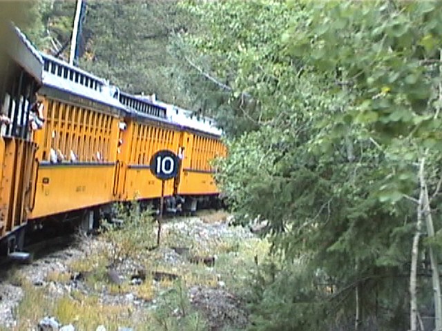 Speed Limit - 10 MPH