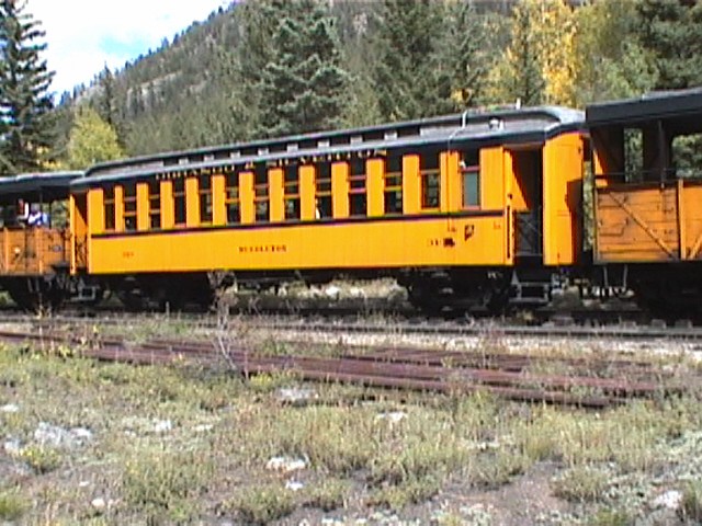 Passenger Coach #319 Needleton