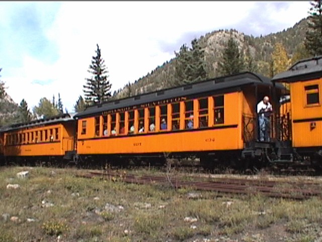 Passenger Coach #319 Needleton