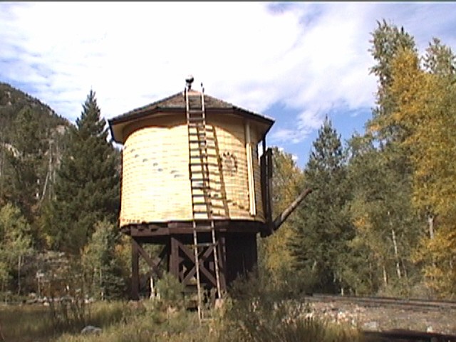 Needleton Tank 484.40