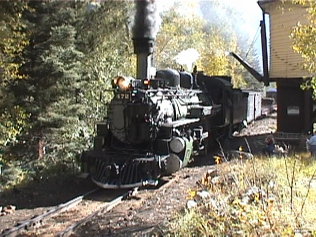 Engine #472 @ Needleton Tank