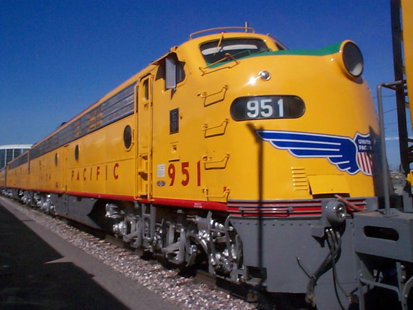 Union Pacific E-9 #951