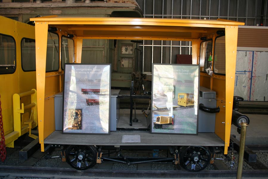 Fairmont A4 Speeder, CN No. 19174 and Trailer