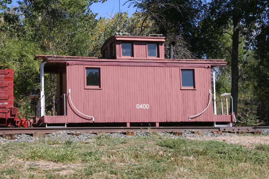Caboose #0400
