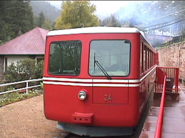 Swiss Articulated Railcar #25