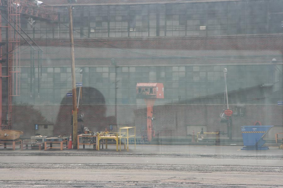 BNSF Engine/Round House