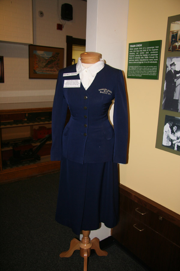 Santa Fe Courier Nurse Uniform (R.N.)