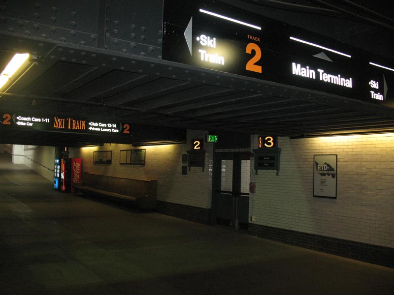 Tunnel - Track #2 / #3