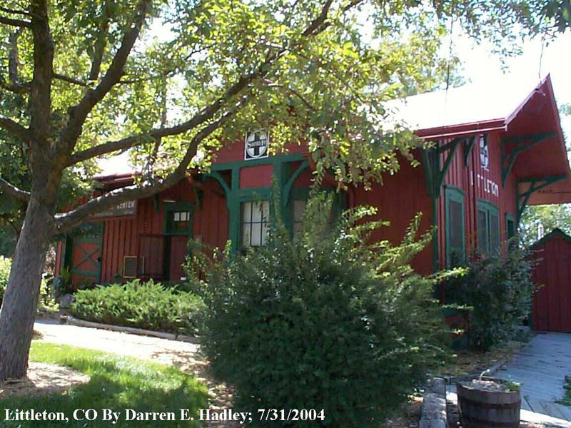 Railfanning Colorado - Littleton ATSF Depot / Station