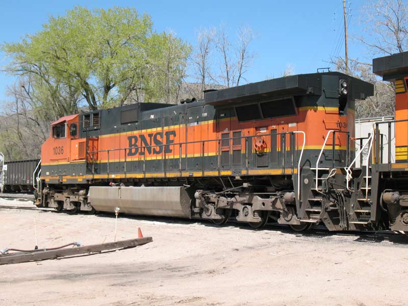 BNSF #1036