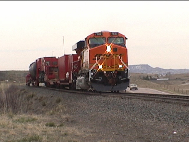 BNSF #7687