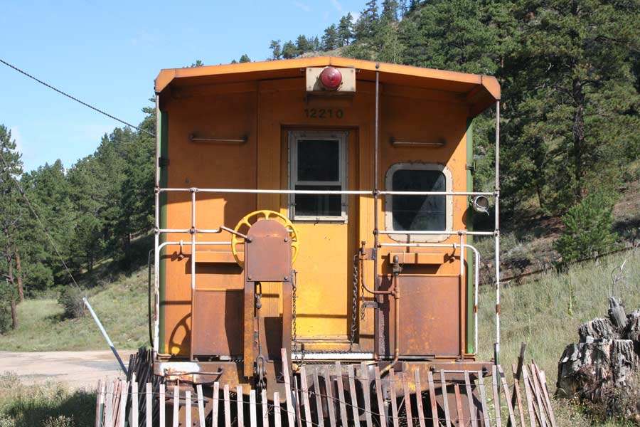 Burlington Northern Caboose #12210