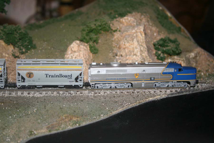 TrainBoard.com - World Tour Hoppers