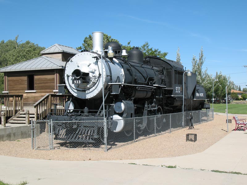 UP Steam Engine #533