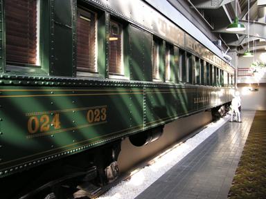 INDY UNION STATION HOTEL TRAINCAR ROOM EXTERIOR #1.JPG