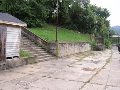 Hinton, WV AMTRAK Station #2.JPG